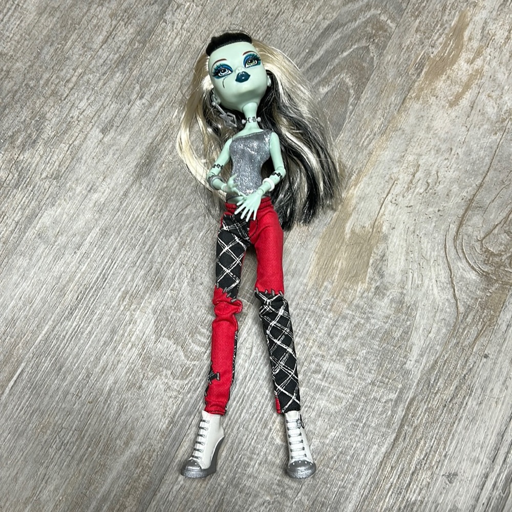 Monster High Frankie Stein I Love Fashion Doll